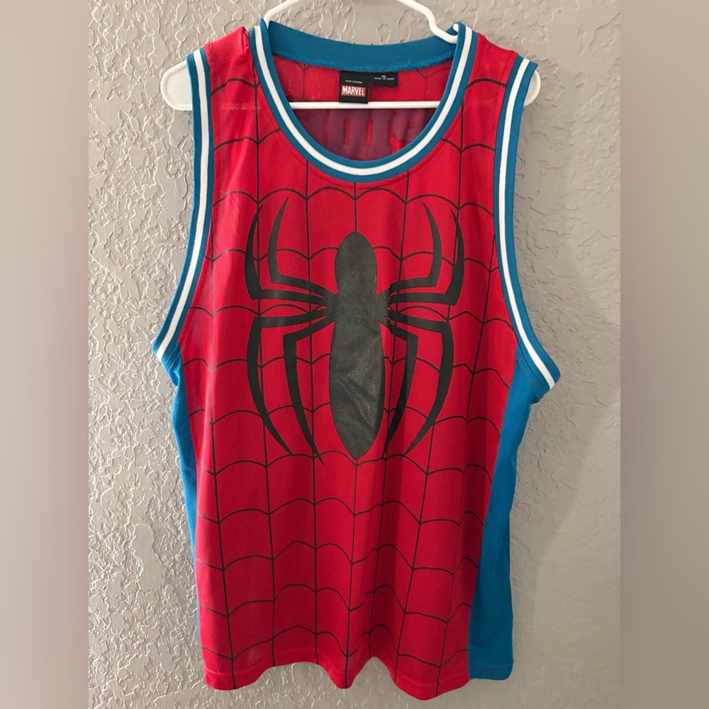 MARVEL MAD Engine Marvel Red and Blue Tank Top XL